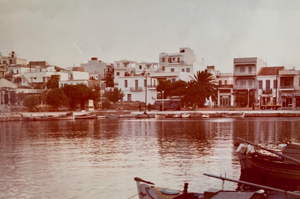 agios-nikolaos-greece-ygartua-artist